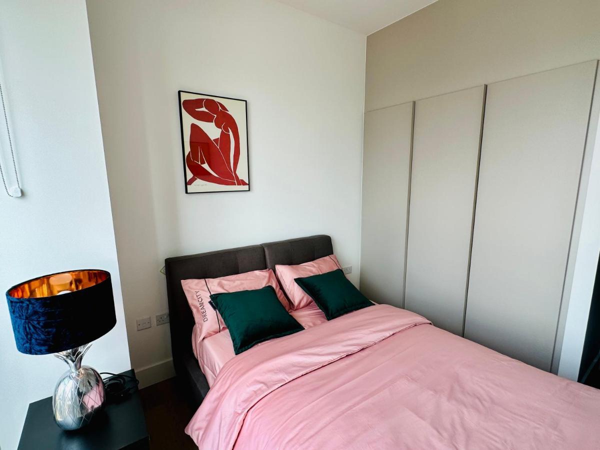 Luxury Central Flat With Stunning Views And Pool Londres Exterior foto